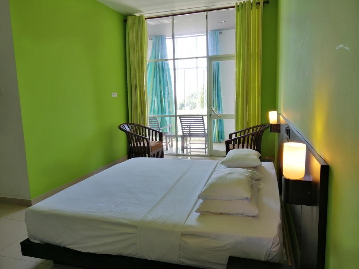 Mars Hotel Tangalle Dış mekan fotoğraf