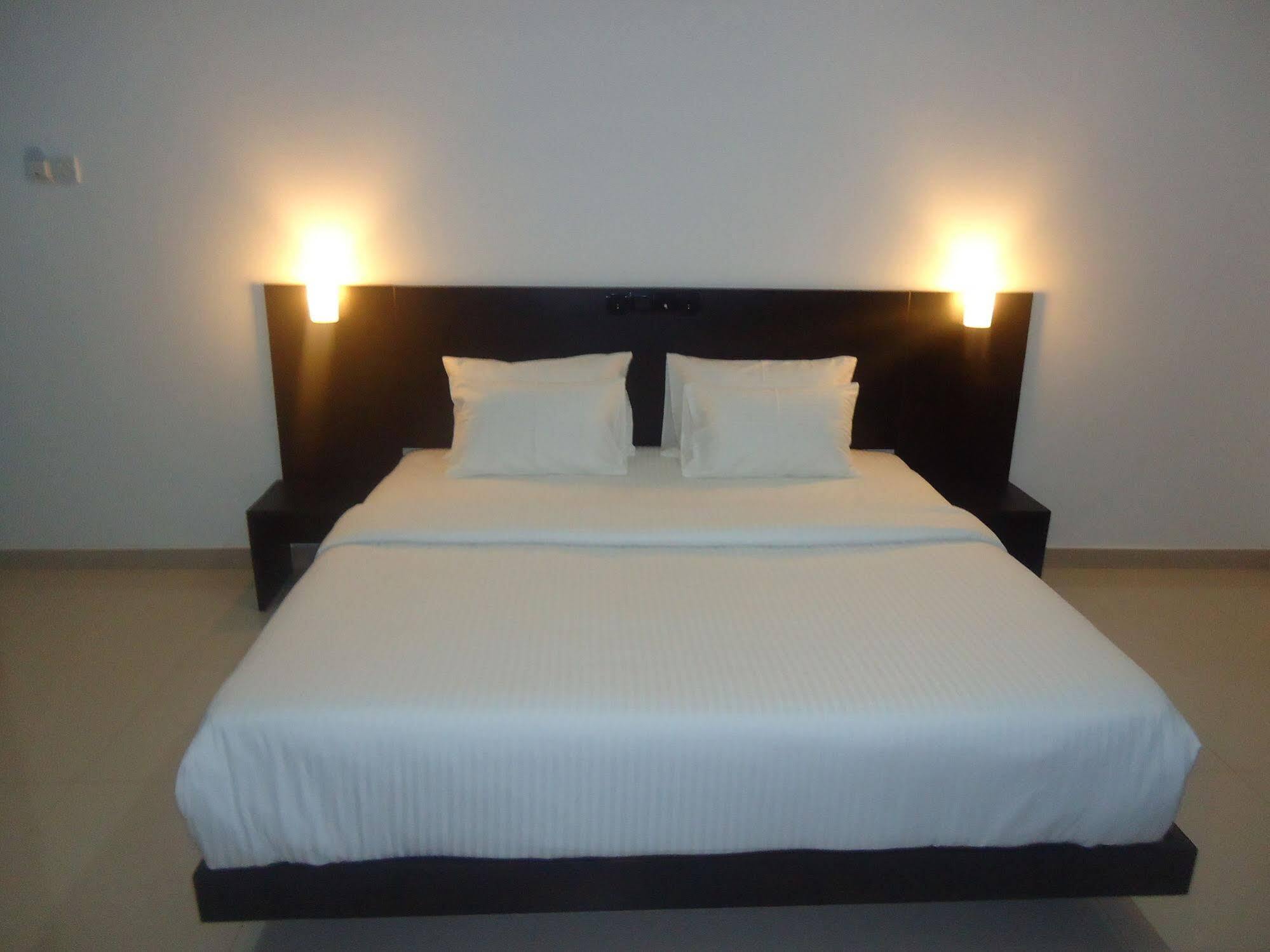Mars Hotel Tangalle Dış mekan fotoğraf